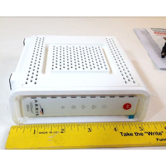 ARRIS SURFboard SB6141 Motorola Surf Board Modem 400 Series with Power Cable - Picture 8 of 11